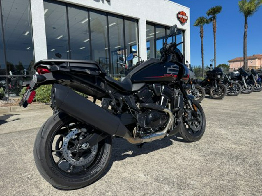 2026 Harley-Davidson Pan America® 1250 ST