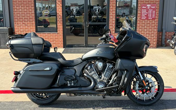 2026 Indian Motorcycle Pursuit® Dark Horse®