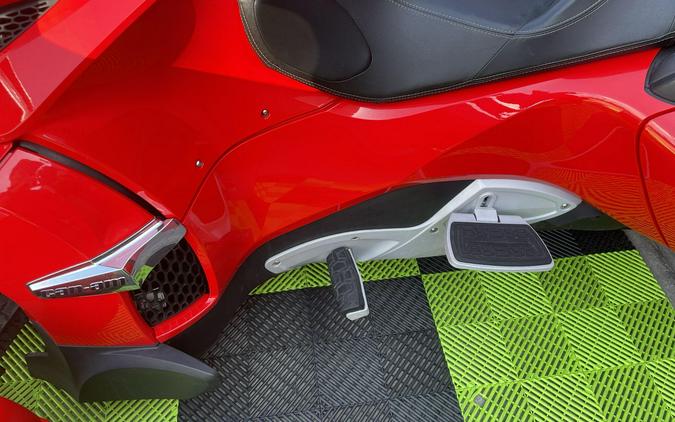 2012 Can-Am RD SPYDER RT-S 991