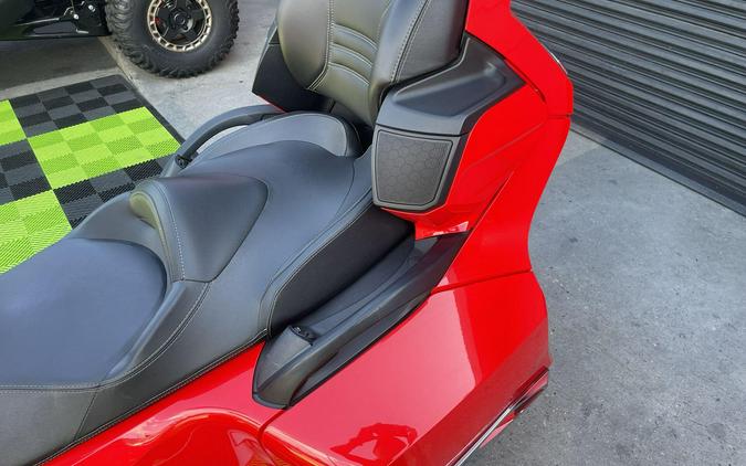 2012 Can-Am RD SPYDER RT-S 991