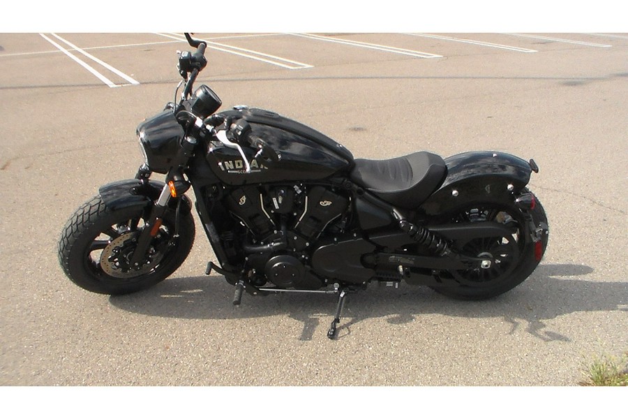 2026 SCOUT BOBBER, BLACK METALLIC, 49ST - Indian Motorcycle