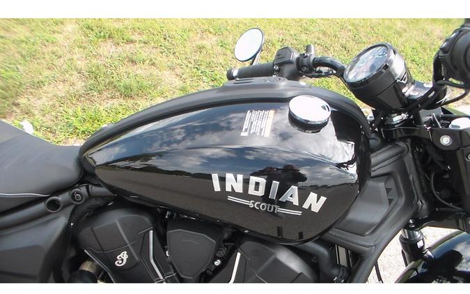 2026 SCOUT BOBBER, BLACK METALLIC, 49ST - Indian Motorcycle