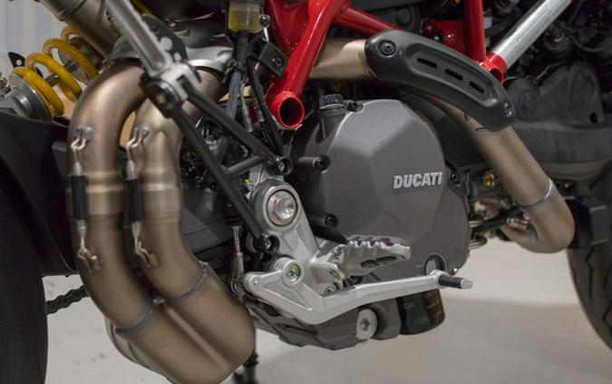 2024 Ducati Hypermotard 950 Red