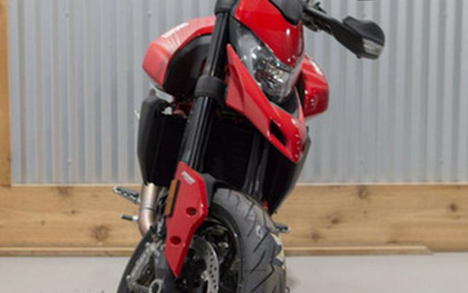 2024 Ducati Hypermotard 950 Red