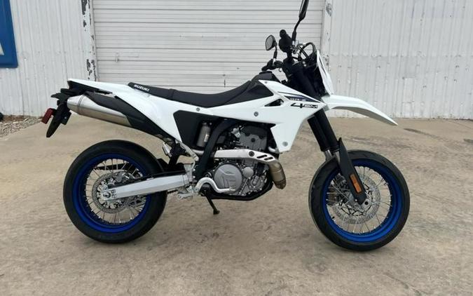 2025 Suzuki DR-Z4SM