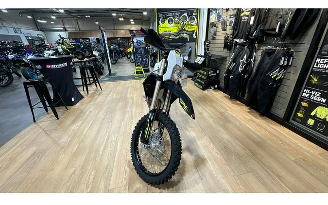 2026 Triumph TF450-E