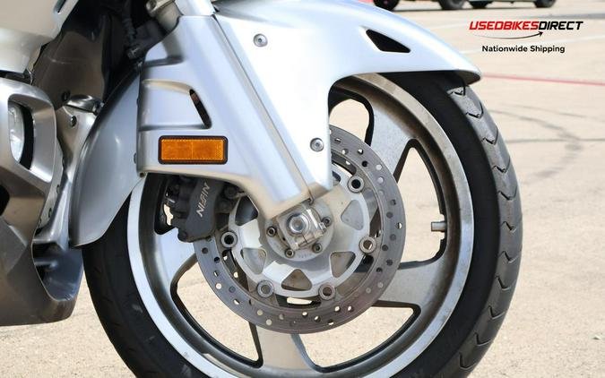 2013 Honda Gold Wing - $9,999.00