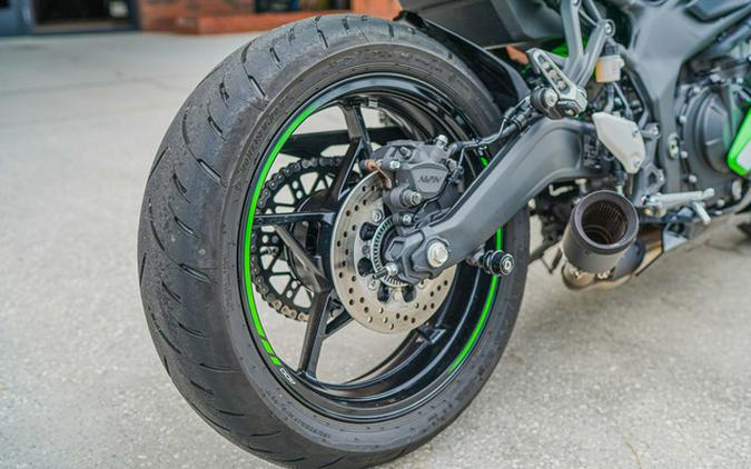 2025 Kawasaki NINJA ZX-4RR ABS