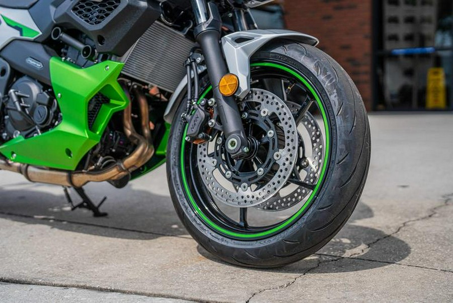 2024 Kawasaki Z7 Hybrid ABS