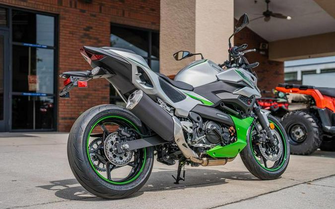 2024 Kawasaki Z7 Hybrid ABS