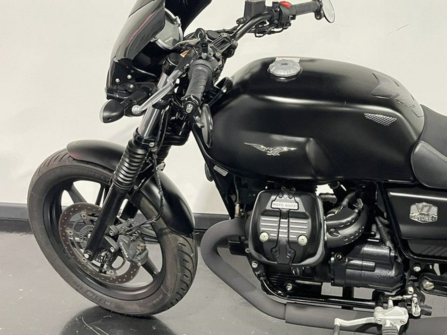 2021 Moto Guzzi V7 Stone E5