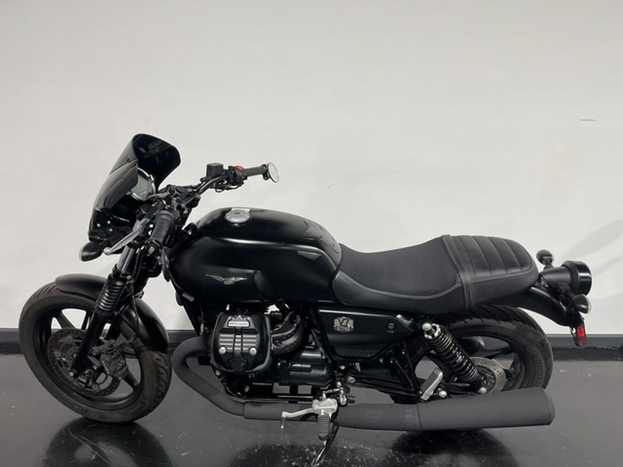 2021 Moto Guzzi V7 Stone E5