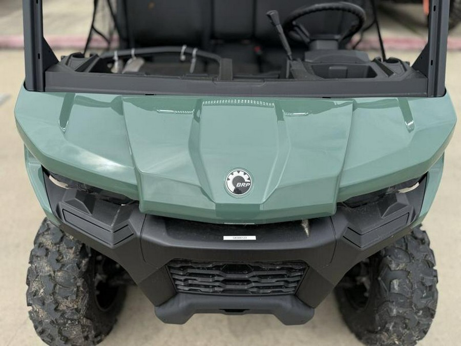 2025 Can-Am® Defender HD9