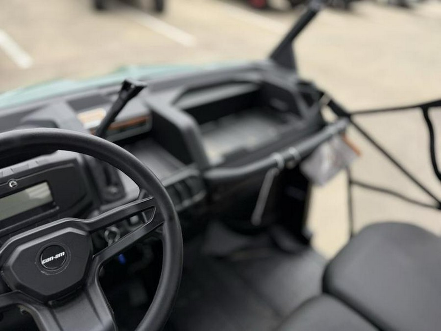 2025 Can-Am® Defender HD9