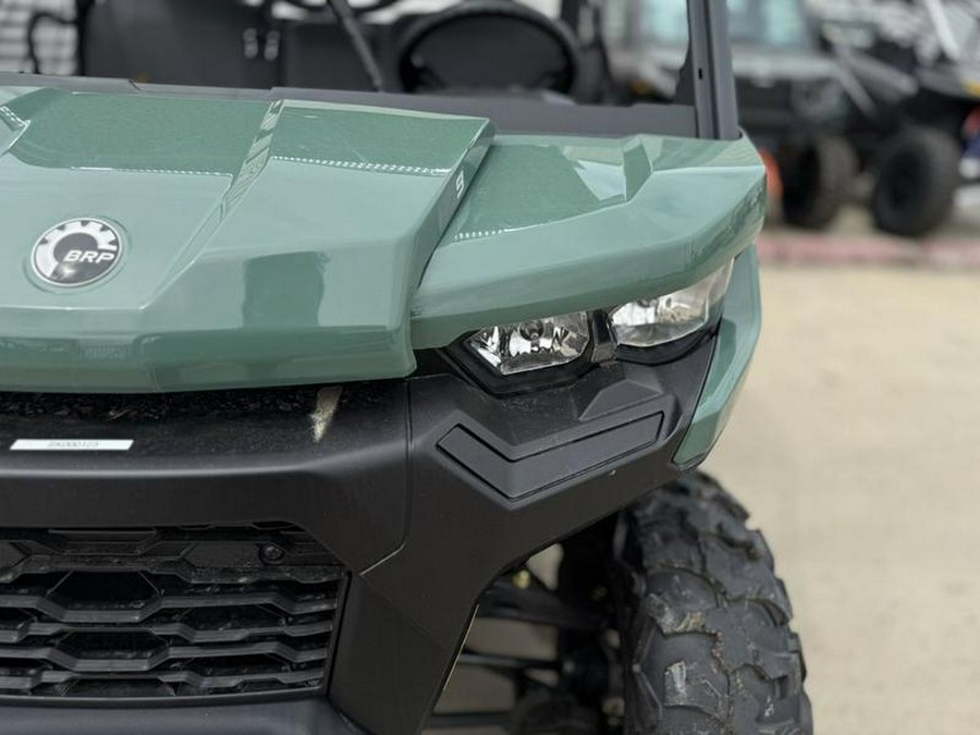 2025 Can-Am® Defender HD9