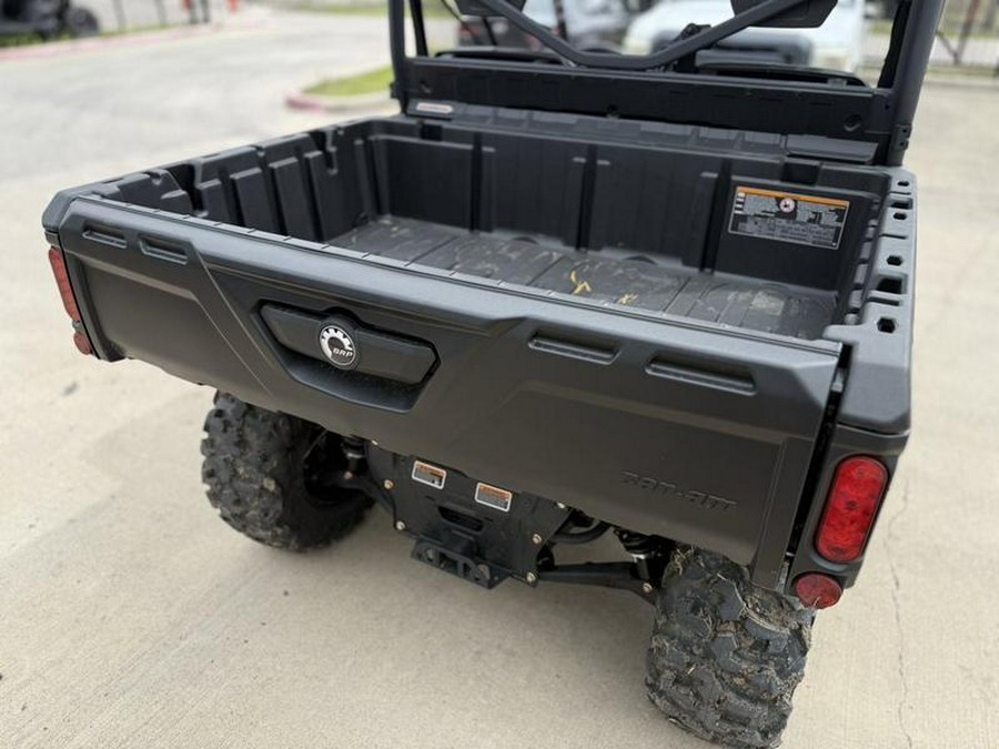 2025 Can-Am® Defender HD9