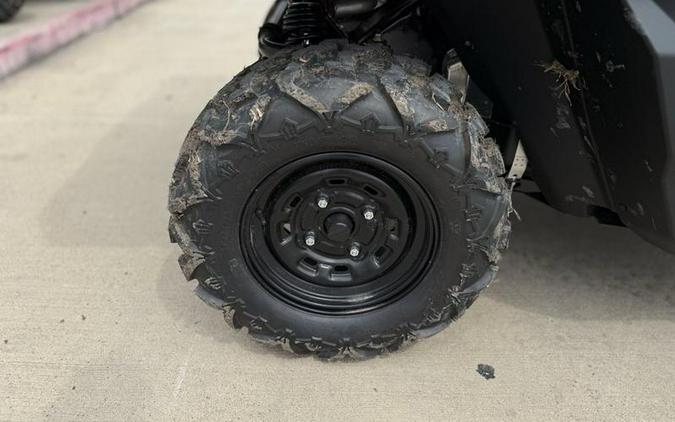 2025 Can-Am® Defender HD9