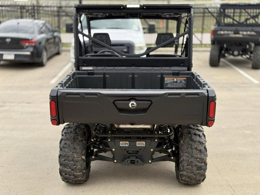 2025 Can-Am® Defender HD9