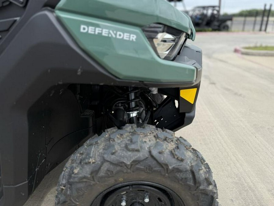 2025 Can-Am® Defender HD9