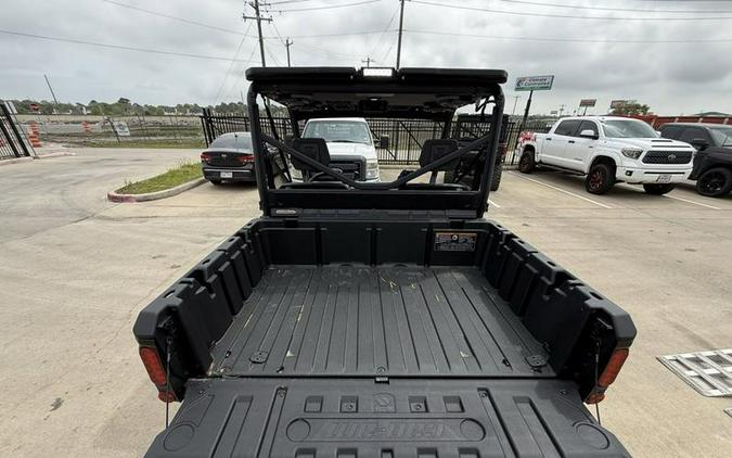 2025 Can-Am® Defender HD9