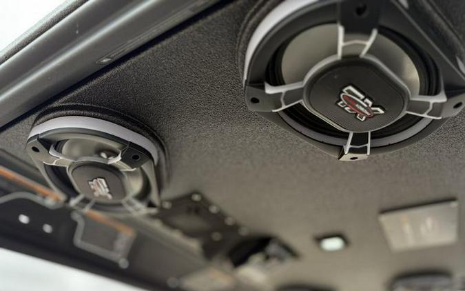 2025 Can-Am® Defender HD9