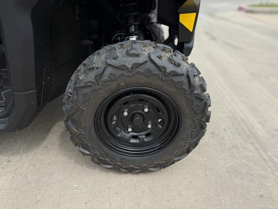2025 Can-Am® Defender HD9