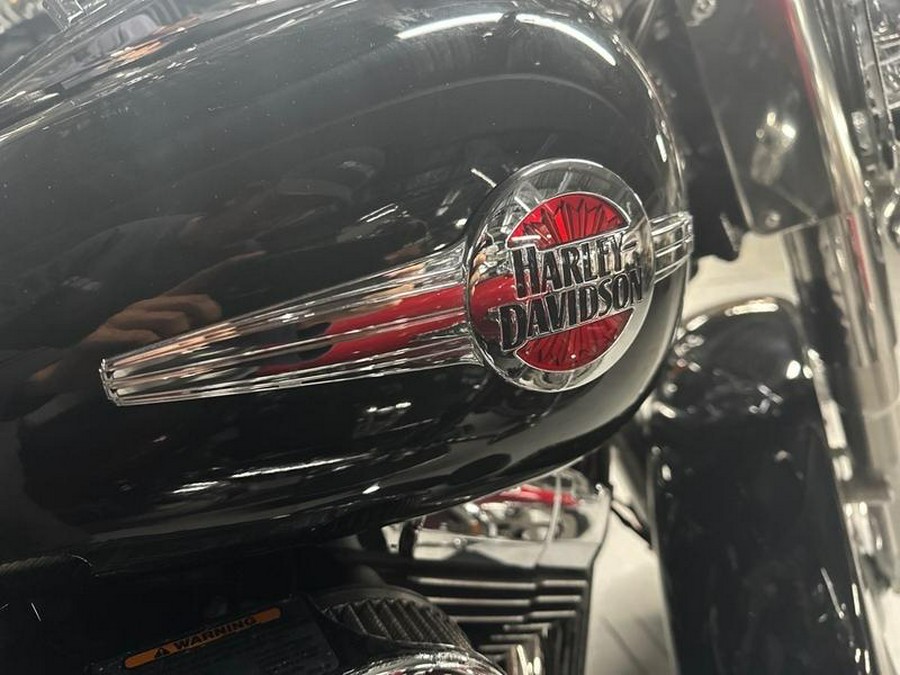2016 Harley-Davidson® FLSTC - Heritage Softail® Classic