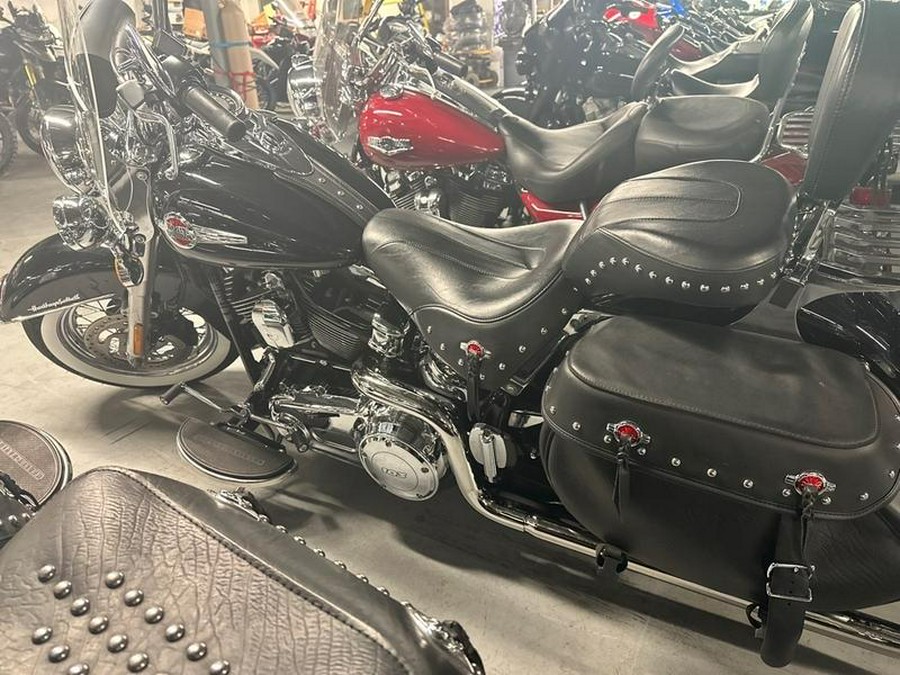 2016 Harley-Davidson® FLSTC - Heritage Softail® Classic