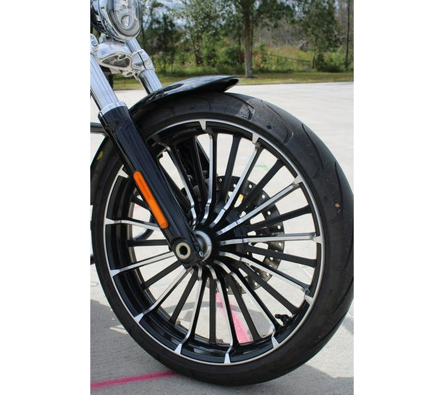 2025 Harley-Davidson® FXBR - Breakout®