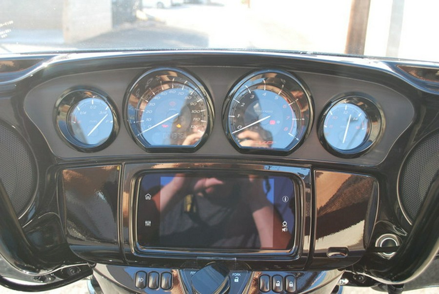 2021 Harley-Davidson FLHTCUTGSE - CVO Tri Glide FLHTCUTG - Tri Glide Ultra