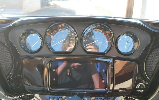 2021 Harley-Davidson FLHTCUTGSE - CVO Tri Glide FLHTCUTG - Tri Glide Ultra