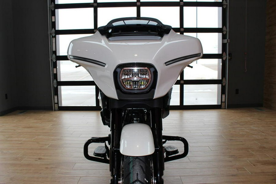 2024 Harley-Davidson® FLHX - Street Glide®