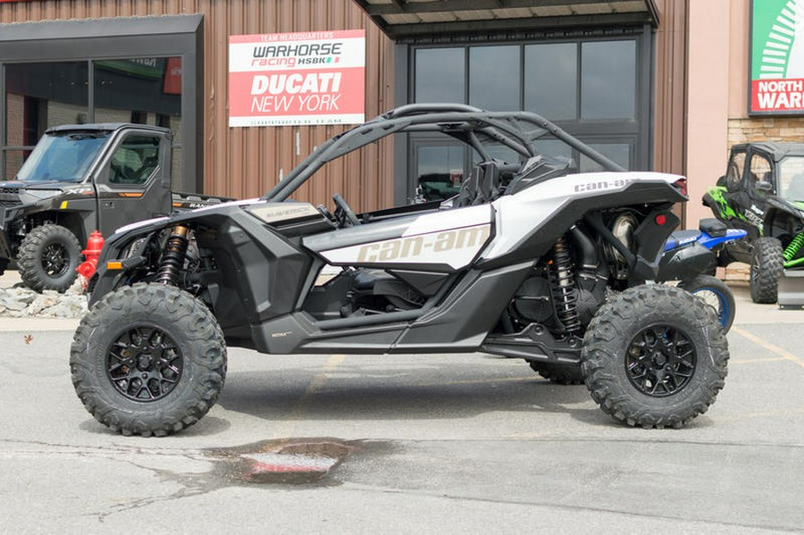 2024 Can-Am® Maverick X3 RS Turbo Catalyst Gray