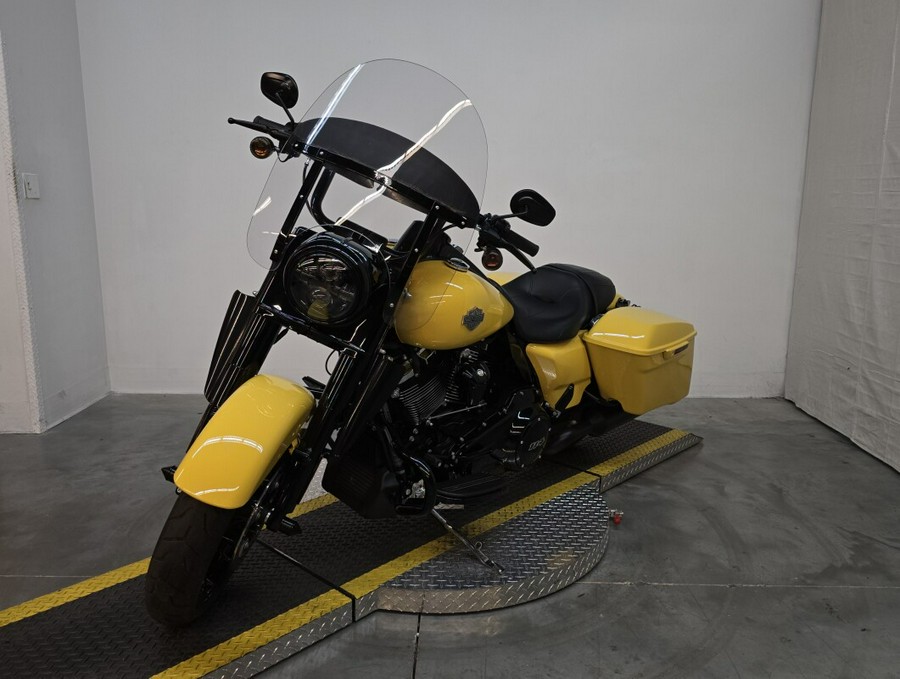 FLHRXS 2023 Road King Special