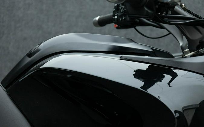 2017 TRIUMPH TROPHY SE W/ABS