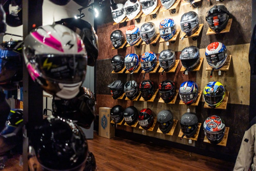 2026 Royal Enfield HIMALAYAN TUBELESS