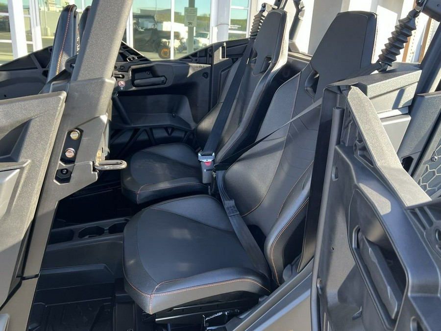 2026 Can-Am® Commander MAX XT-P