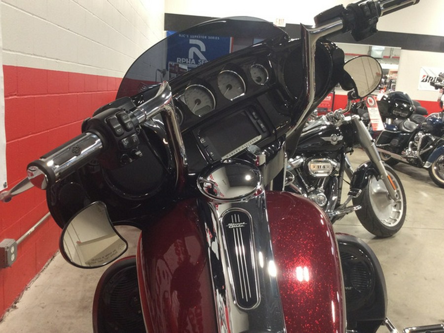 2017 Harley-Davidson Street Glide Special