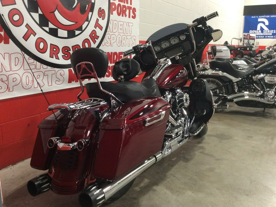 2017 Harley-Davidson Street Glide Special