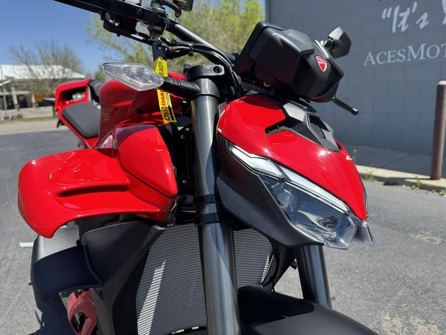 2025 Ducati Streetfighter V4 Ducati Red