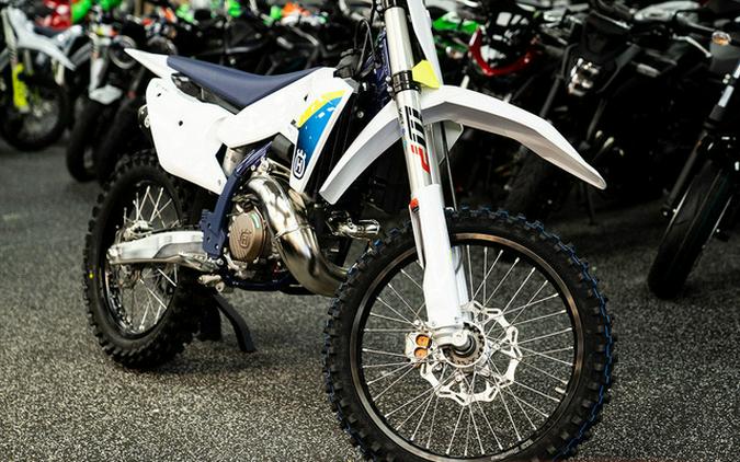 2025 Husqvarna TC 300