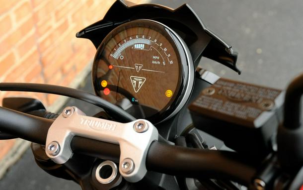 2026 Triumph Trident 800
