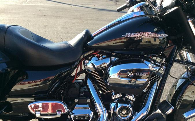 2017 Harley-Davidson Street Glide