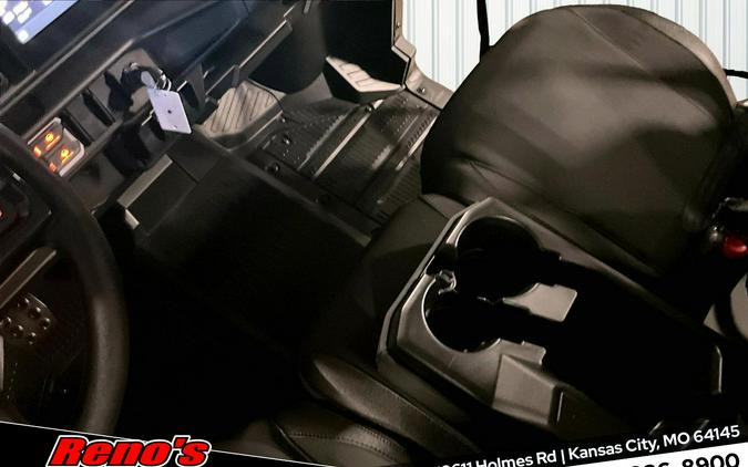 2026 Can-Am Defender XT HD11 w/10.25 INFOTAINMENT