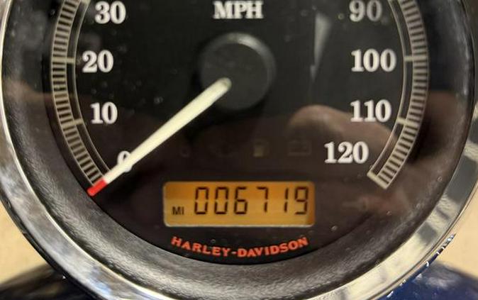 2012 Harley-Davidson® XL1200C - Sportster® 1200 Custom