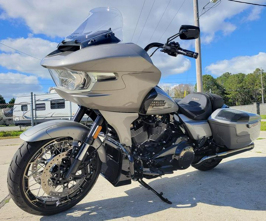 2023 Harley-Davidson® FLTRXSE - CVO™ Road Glide®