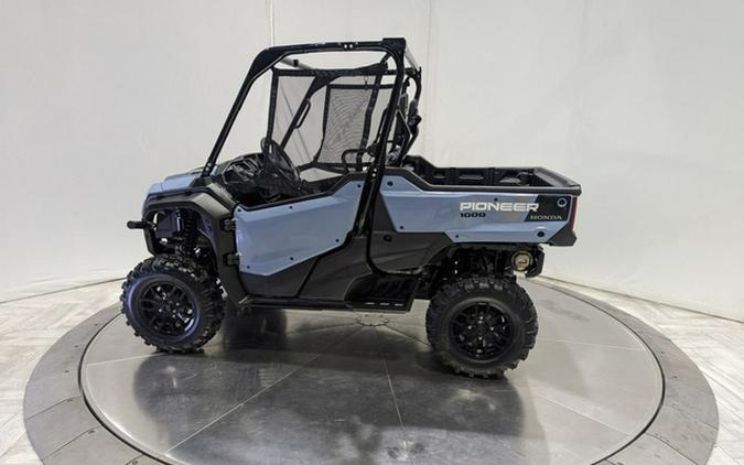 2024 Honda Pioneer 1000 Deluxe