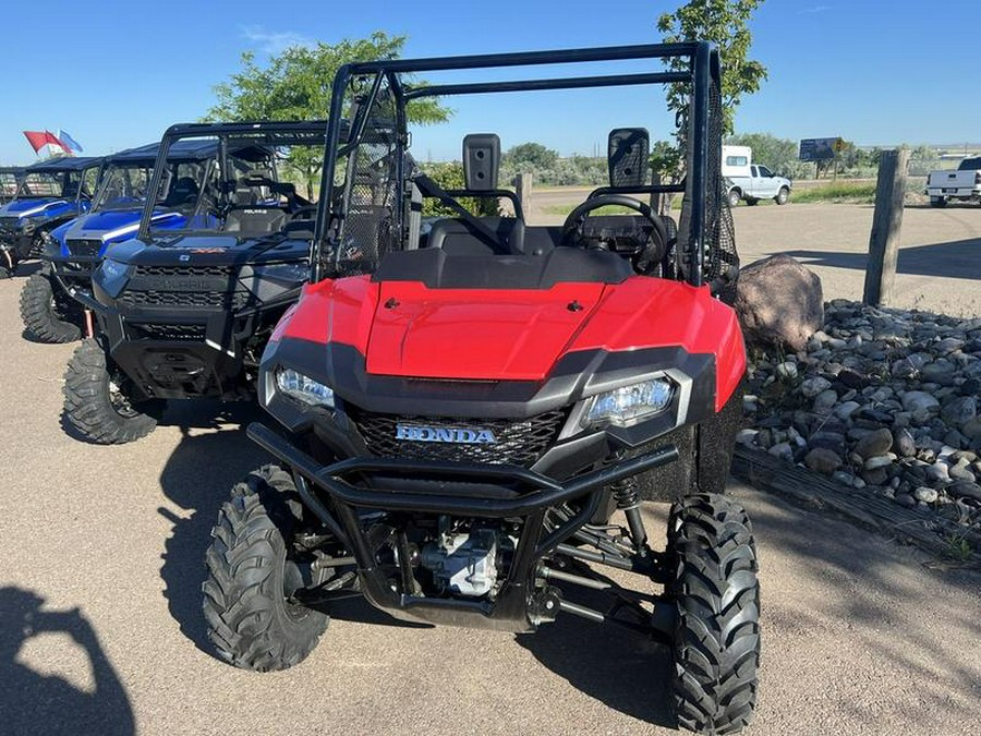 2025 Honda® Pioneer 700 Deluxe