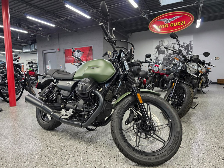 2024 Moto Guzzi V7 Stone