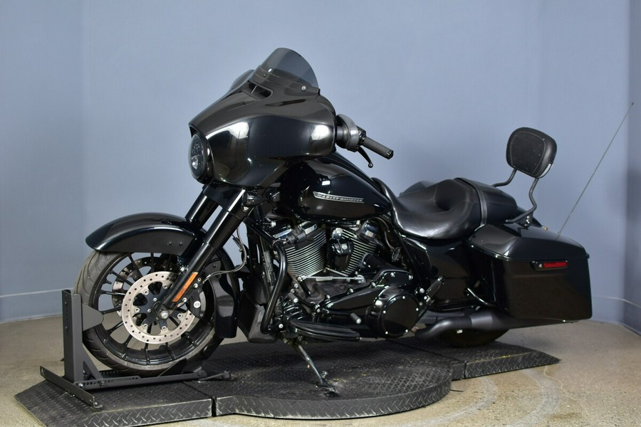 2018 Harley-Davidson Street Glide Special